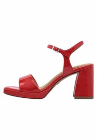 Magas sarkú szandálok - red patent