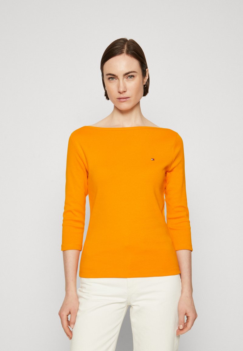 Tommy Hilfiger SLIM CODY BOAT - Pikkade varrukatega topp - rich ochre