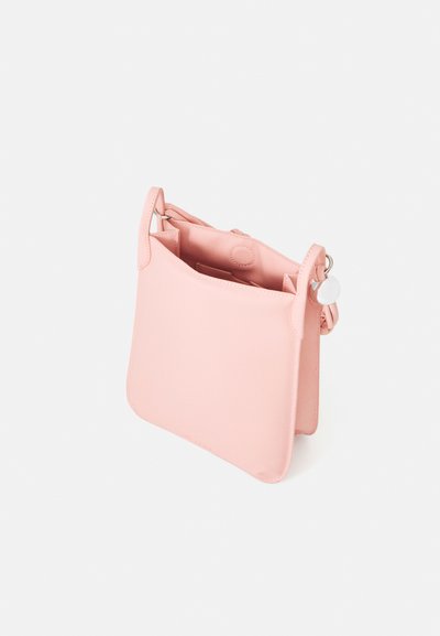 Stine Goya FLAT TOTE - Taška s příčným popruhem - rose tan