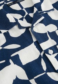 Non sélectionné, indigo blue markmaking