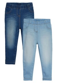 To par elastiske denimleggings med taljebånd: et mørkeblå med falmet effekt, et lyseblåt med subtil falmen, begge med syningsdetaljer.
