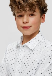 s.Oliver STRETCH - Overhemd - weiß