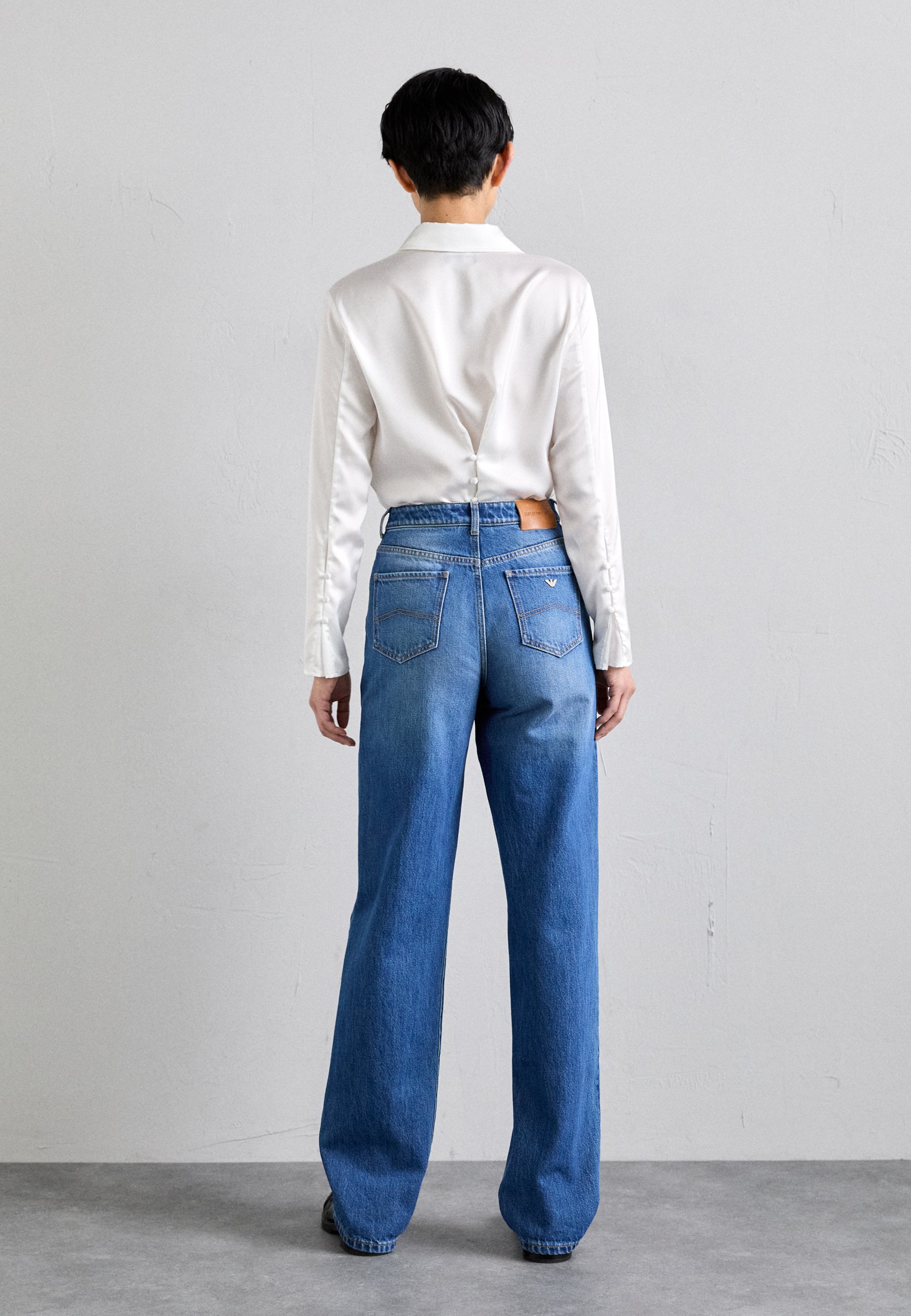 パンツ EMPORIO ARMANI Women Straight Pants EW001499AF12677MB001 BLU Emporio Armani Straight leg jeans - denim blu/blue denim