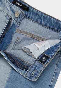 LMTD Flared Jeans - light-blue denim