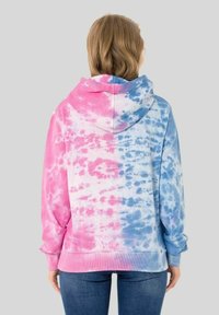 Hoodie mit einem Batikmuster in Pink und Blau, langen Ärmeln, einem lockeren Schnitt sowie gerippten Bündchen und Saum.