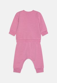 Name it NBFVRILLIE SET - Chándal - mauve orchid