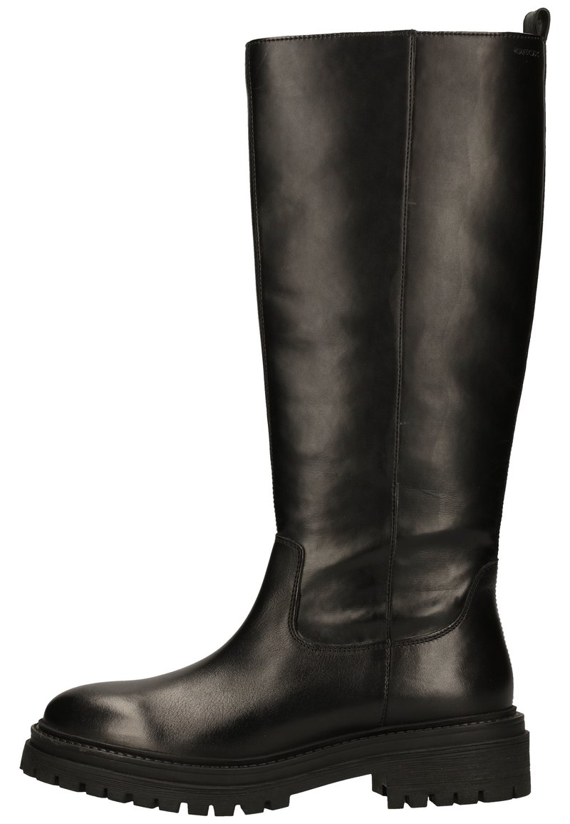Bottes en cuir noir arrivant jusqu'aux genoux, avec une finition élégante, un bout arrondi, une semelle à crans robuste et des détails de couture minimaux sur la tige.