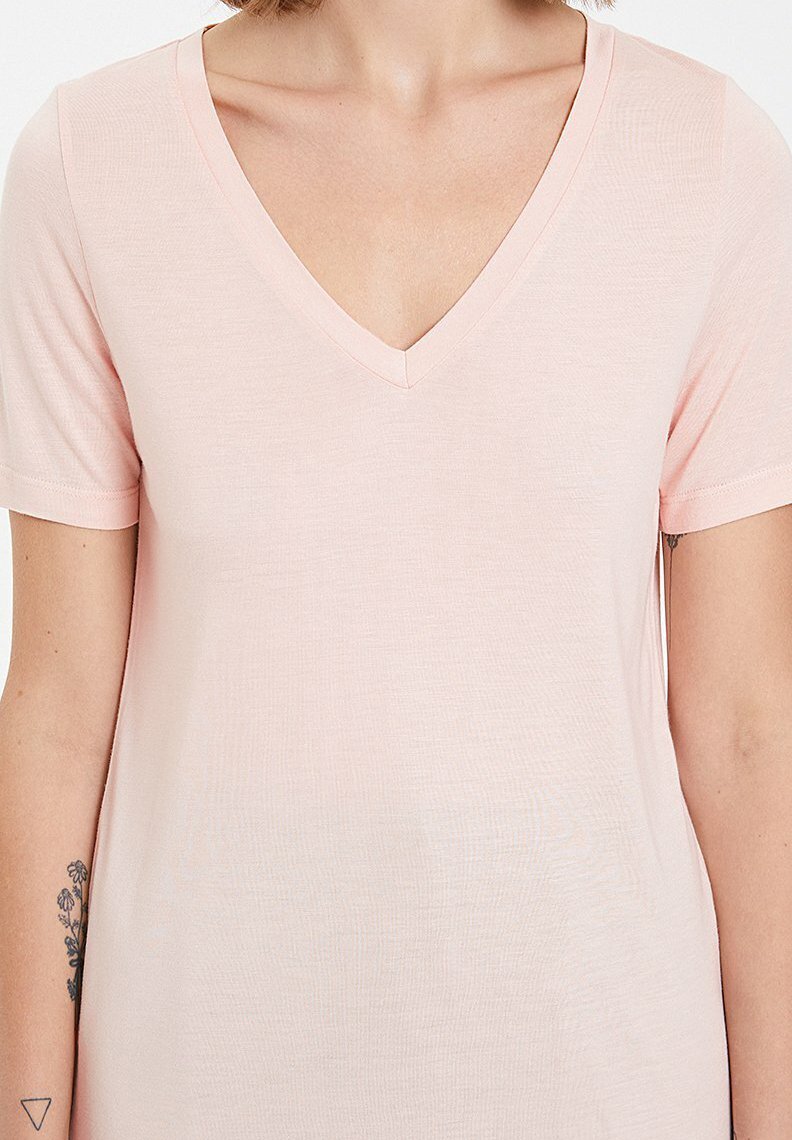 Damen T-Shirts | WESTMARK LONDON ESSENTIALS DEEP T-Shirt basic peachy keen/lachs - CF90321 Damen T-Shirts | WESTMARK LONDON ESSENTIALS DEEP T-Shirt basic peachy keen/lachs - CF90321