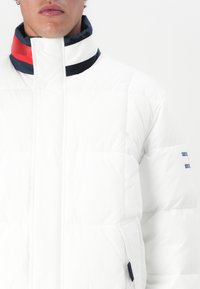 Tommy Jeans DNA COLLAR - Winterjas