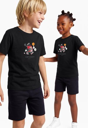 Nike Sportswear, TEE BOXY UNISEX - T-shirt print - black