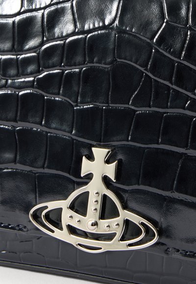 Vivienne Westwood HAZEL MEDIUM - Ručna torba - black