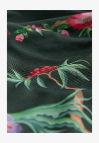 Ikke valgt, new green bird print