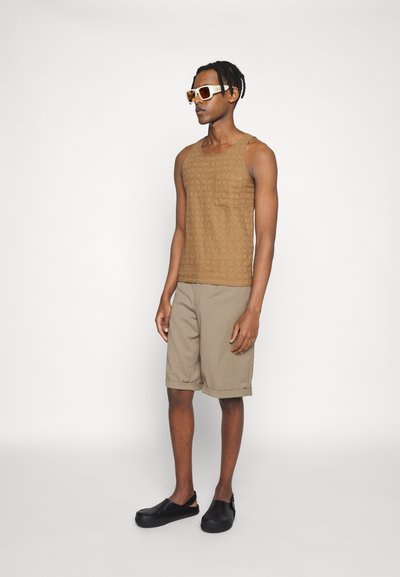 DAVID CATALAN CIRCLE EMBROIDERED SINGLET - Débardeur - caramel