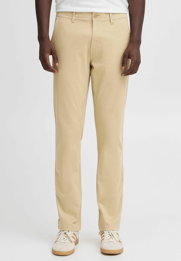 BHEDNAN - Chinos - cornstalk