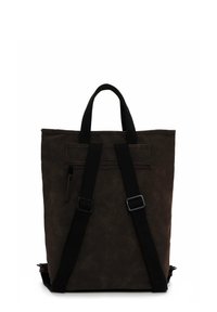 Hnědá látková taška přes rameno s dvojitými horními uchy a nastavitelnými černými popruhy. Má přední zipovou kapsu a hladký povrch. Obdélníkový tvar.