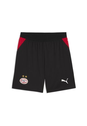 Czarne spodenki sportowe z czerwonymi panelami bocznymi, odznaka klubu piłkarskiego PSV z dwiema gwiazdkami na lewej nodze oraz biały logo Puma na prawej nodze.
