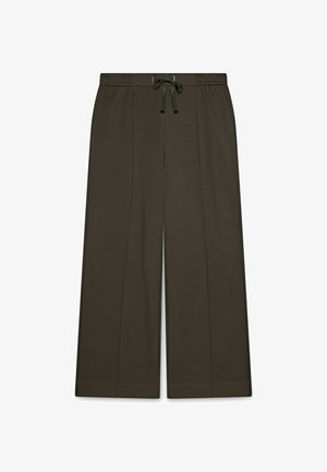 Pantaloni evazați de culoare verde închis, cu talie elastică și detaliu cu șnur. Design pliat, având o textură netedă și cusături curate.