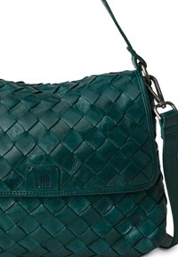 BIBA LEWISBURG - Ručna torba - pine green