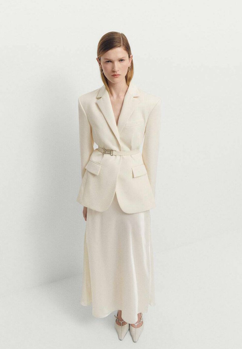 Mango BLANQUI - Kratka jakna - off-white