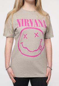 Paradiso Clothing Print T-shirt - sand