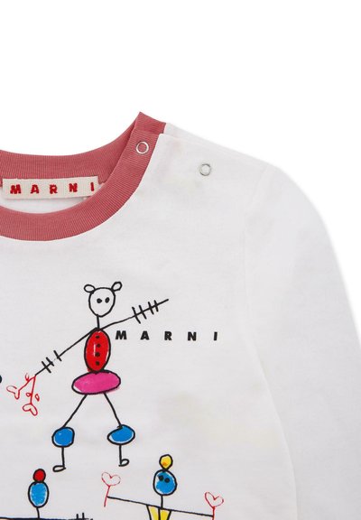 Biała bawełniana koszula z kolorowymi grafikami postaci narysowanych patyczkiem. Czerwony ribbowany dekolt z napami i metką "MARNI". Miękka tekstura.
