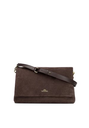 Donkerbruine suède crossbodytas met verstelbare leren band en gouden Wittchen-logo op de voorflap, tegen een witte achtergrond.