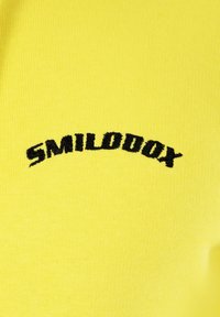 Smilodox Kapuzenpullover - gelb