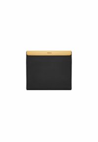 Porte-cartes en cuir noir avec un accent doré en haut. Texture lisse, design minimaliste et logo embossé à l'avant.