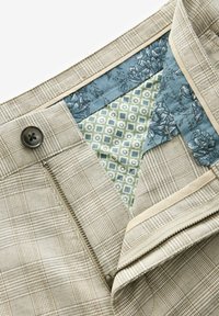 Next CHECK - REGULAR FIT - Šortky - stone