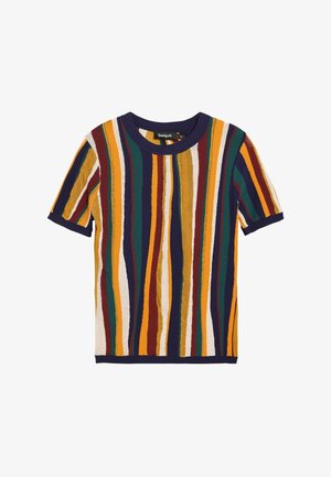 Kötött rövid ujjú ing, amely sárga, zöld, piros és tengerészkék színű, függőleges többszínű csíkokkal díszített, kerek nyakkal és bordázott szegéllyel.