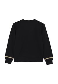 Felpa nera con maniche lunghe, scollo rotondo e polsini a strisce dorate e nere. Texture liscia, design minimalista.