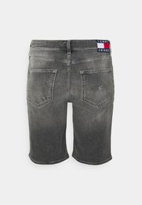 Tommy Jeans Džínové kraťasy - grey denim