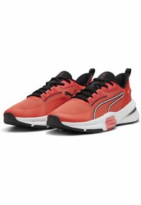Puma PWRFRAME TR 3 - Hardloopschoenen voor op de weg - active red black white