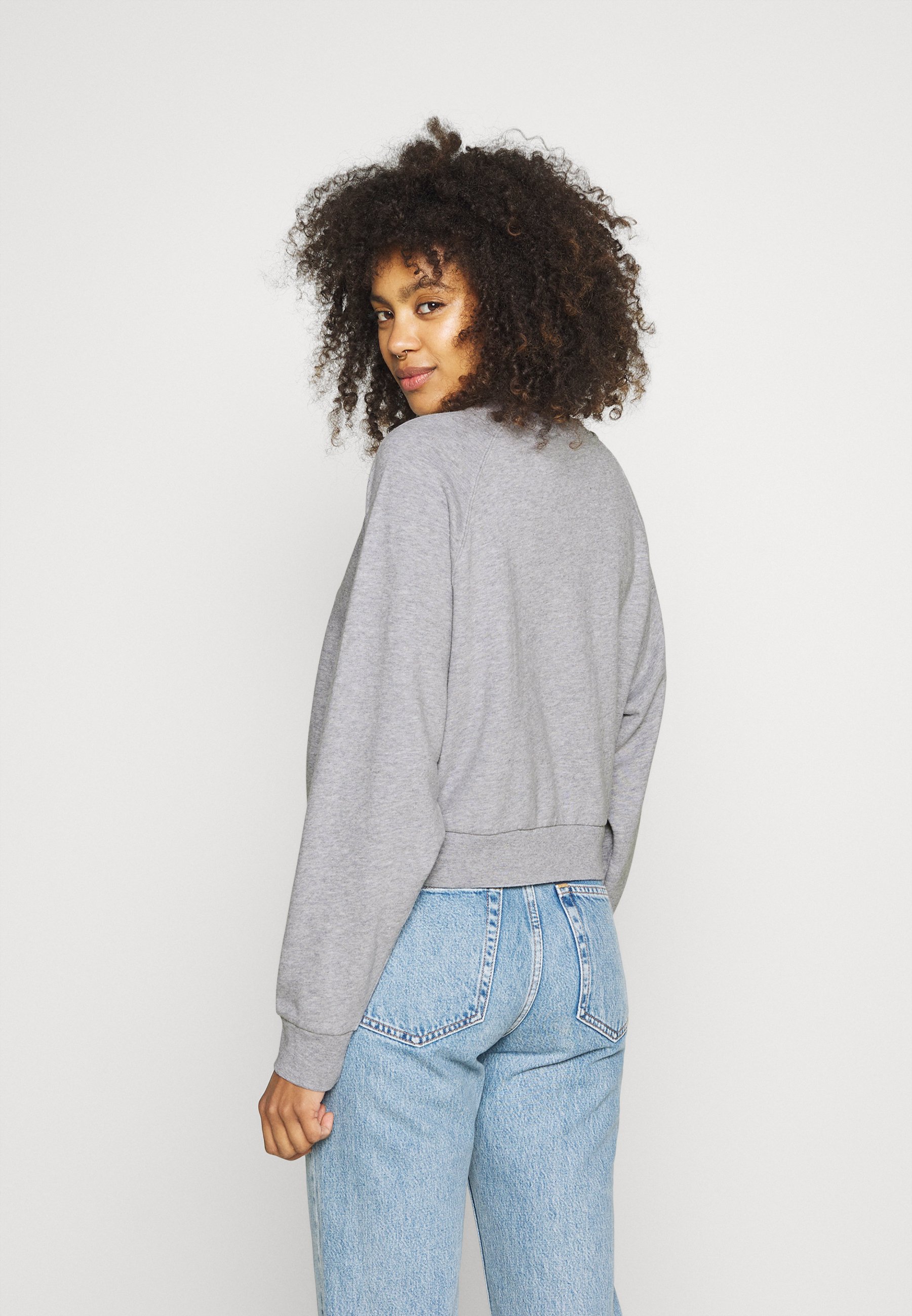 Levi's® VINTAGE RAGLAN CREW 