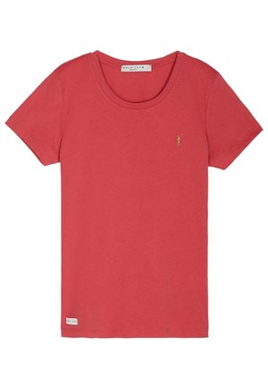 Czerwona bawełniana koszulka z okrągłym dekoltem, krótkimi rękawami oraz małym haftowanym złotym logo na lewej piersi. Zawiera metkę marki u dołu.