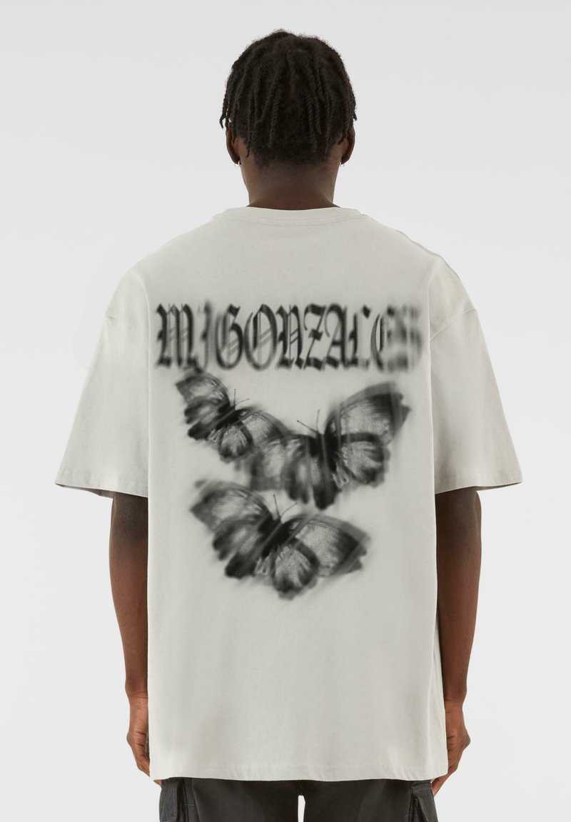 MJ Gonzales FEARLESS FLIGHT - Tricou cu imprimeu - lightasphalt