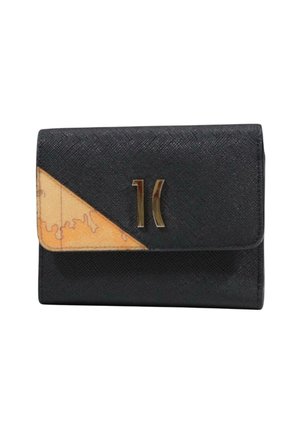 Portafoglio nero texturizzato con un accento triangolare giallo-arancio e hardware dorato che presenta il numero "11" nella parte anteriore. Design compatto rettangolare.