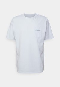 BOARDSHORT LOGO POCKET RESPONSIBILI-TEE - Print T-shirt - white
