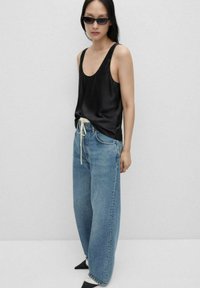 Mango Top - black