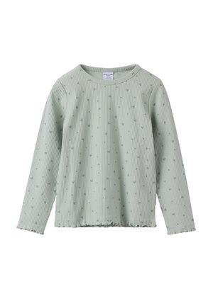 Lichtgroene geribbelde lange mouwen shirt met kleine hartjes patroon en geruite randen op de manchetten en de zoom, voor kinderen van 5-6 jaar.