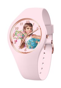 Montre bracelet en silicone rose avec un cadran rond pr�ésentant une illustration d'une fille tenant des fleurs, rehaussée par des index et aiguilles en or rose.