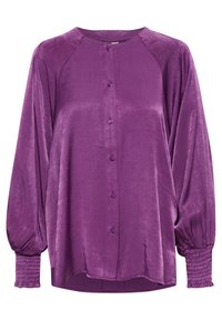 Blusa di satin viola con scollatura rotonda, chiusura frontale con bottoni e lunghe maniche a sbuffo; i polsini elastici arricciati aggiungono una leggera texture e dettaglio.