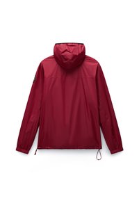 Rode lichtgewicht jas met capuchon, elastische manchetten en trekkoord onderaan. Soepele textuur met een logopatch op de linker schouder.