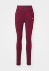 DEFINE SEAMLESS TIE DYE - Leggings - red