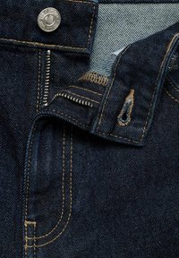 Mango HIGH-WAISTED STRAIGHT-FIT  - Kratke hlače od trapera - blue