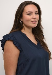 Kaffe Curve DAHLIE SMOCK - Palaidinė - midnight marine