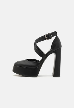 Platform heels - black