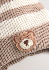 Non selezionato, tan/cream