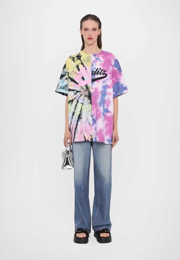 ODILE OVERSIZED - Print T-shirt2