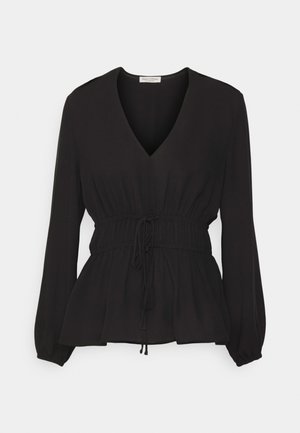 Zwarte blouse met lange mouwen en V-hals, geplooide taille met verstelbaar koord en een licht uitlopende zoom.